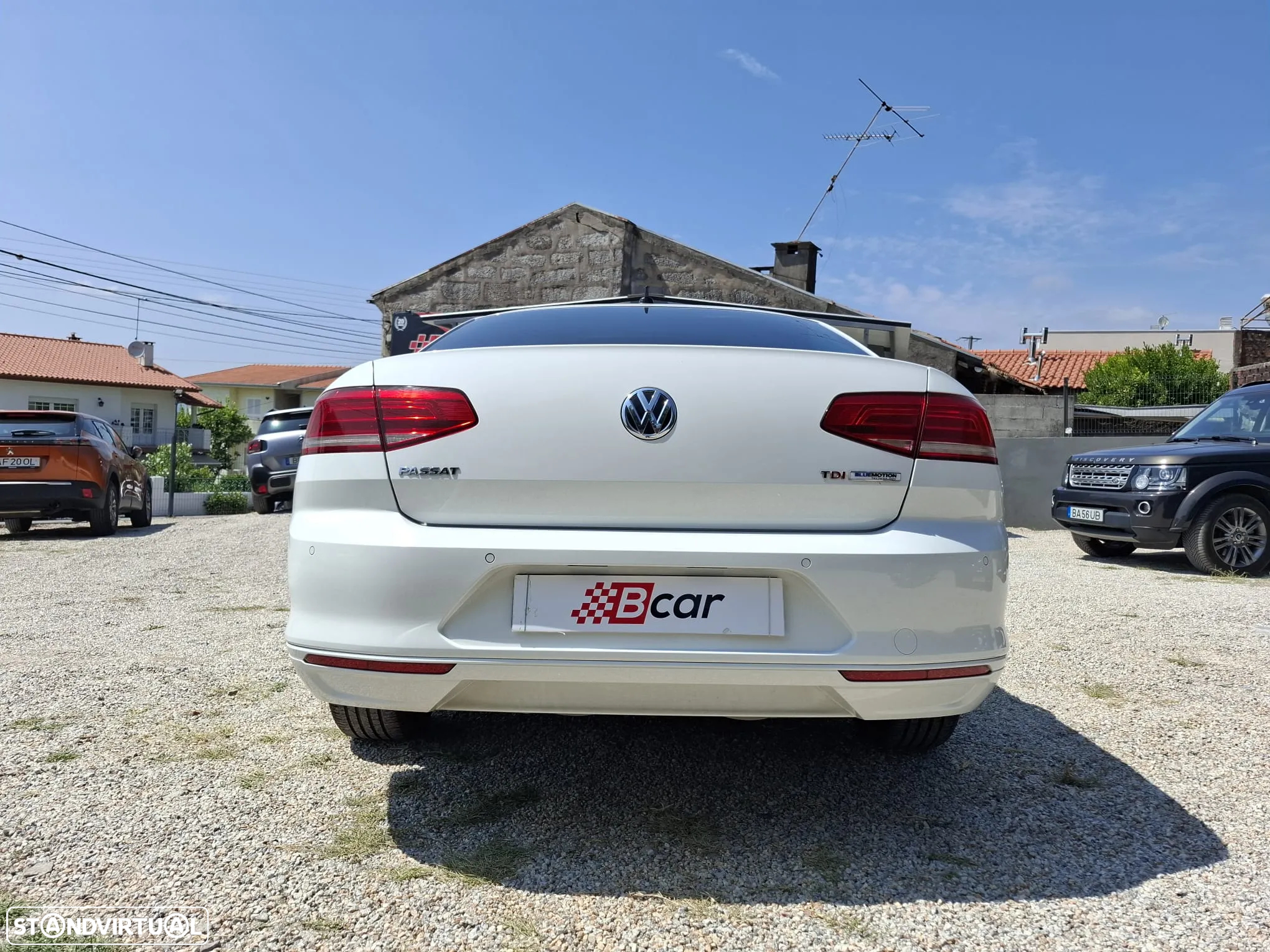 VW Passat 1.6 TDI Trendline - 8