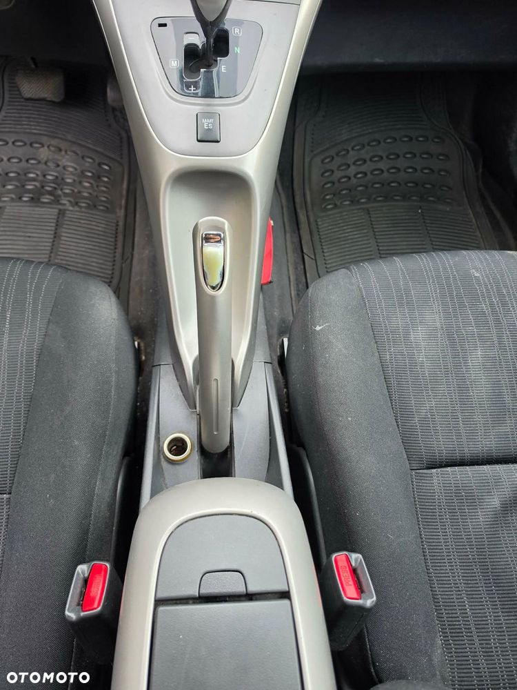 Toyota Auris - 10