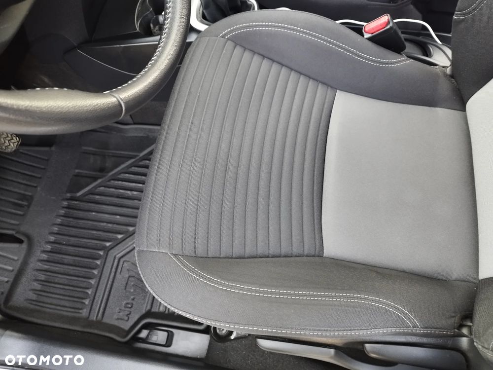 Toyota Yaris 1.5 Active - 13
