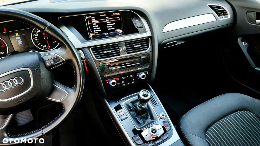 Audi A4 Avant - 16