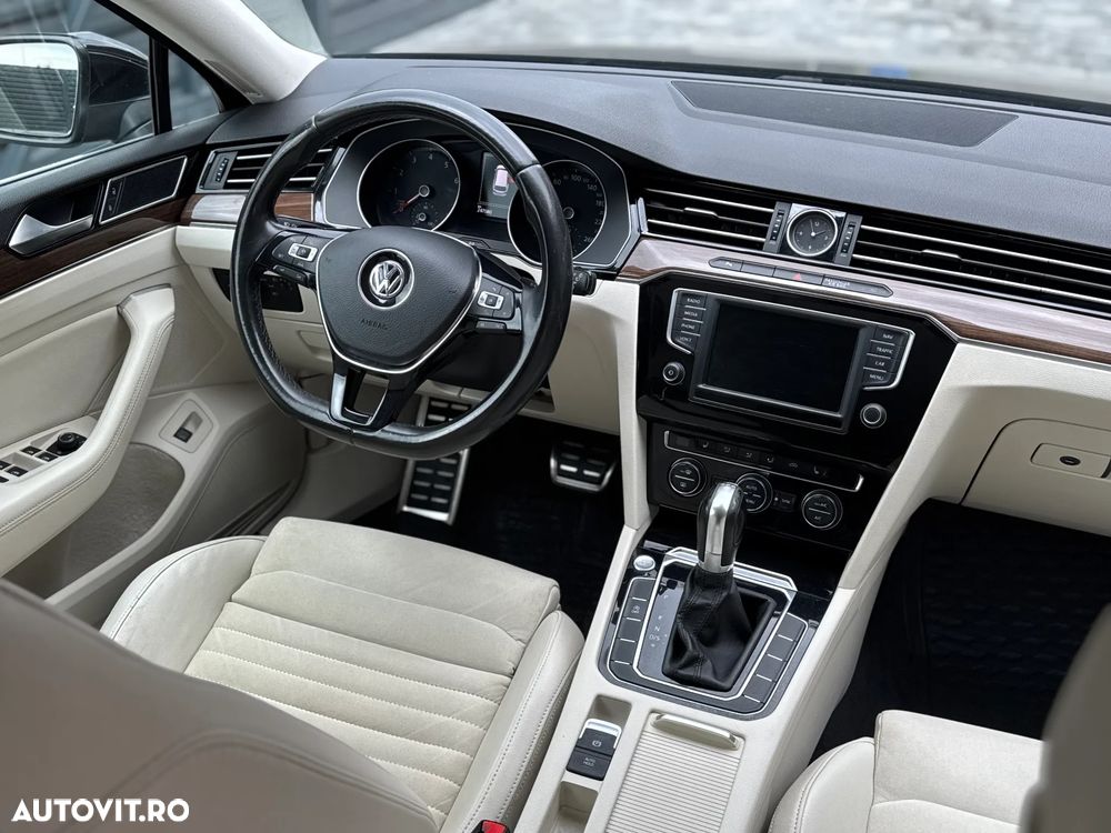 Volkswagen Passat 1.4 TSI ACT DSG R Executive - 2