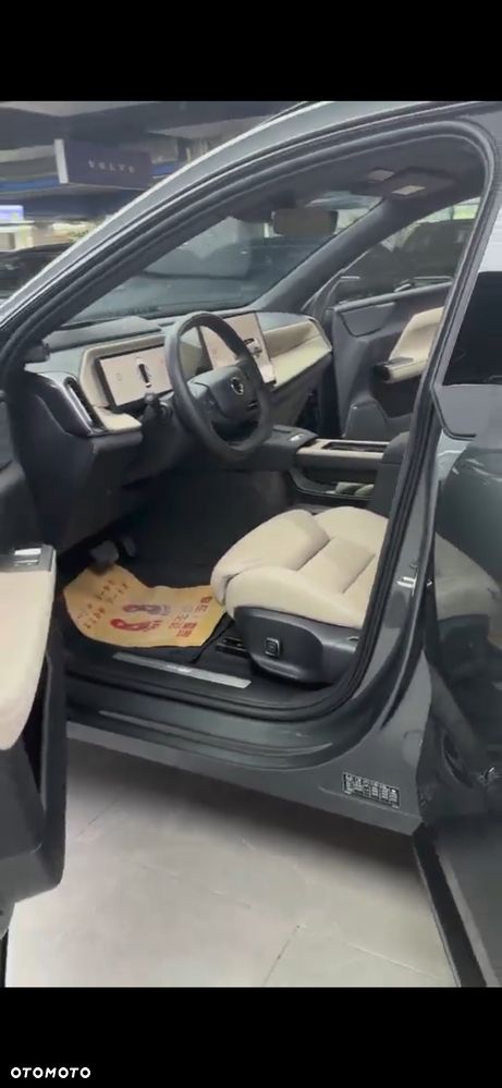 Volvo XC 70 - 9