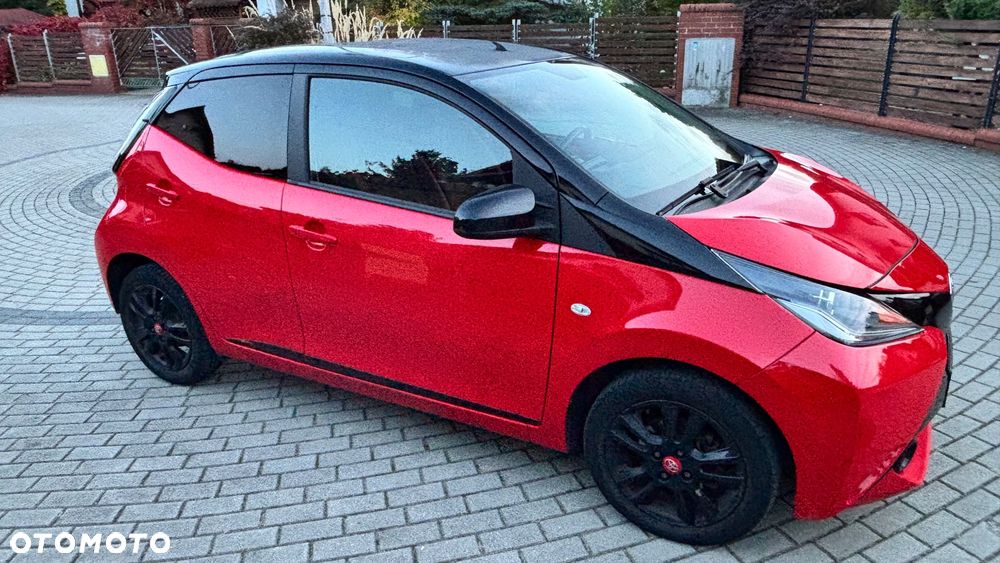 Toyota Aygo 2017 photo 2