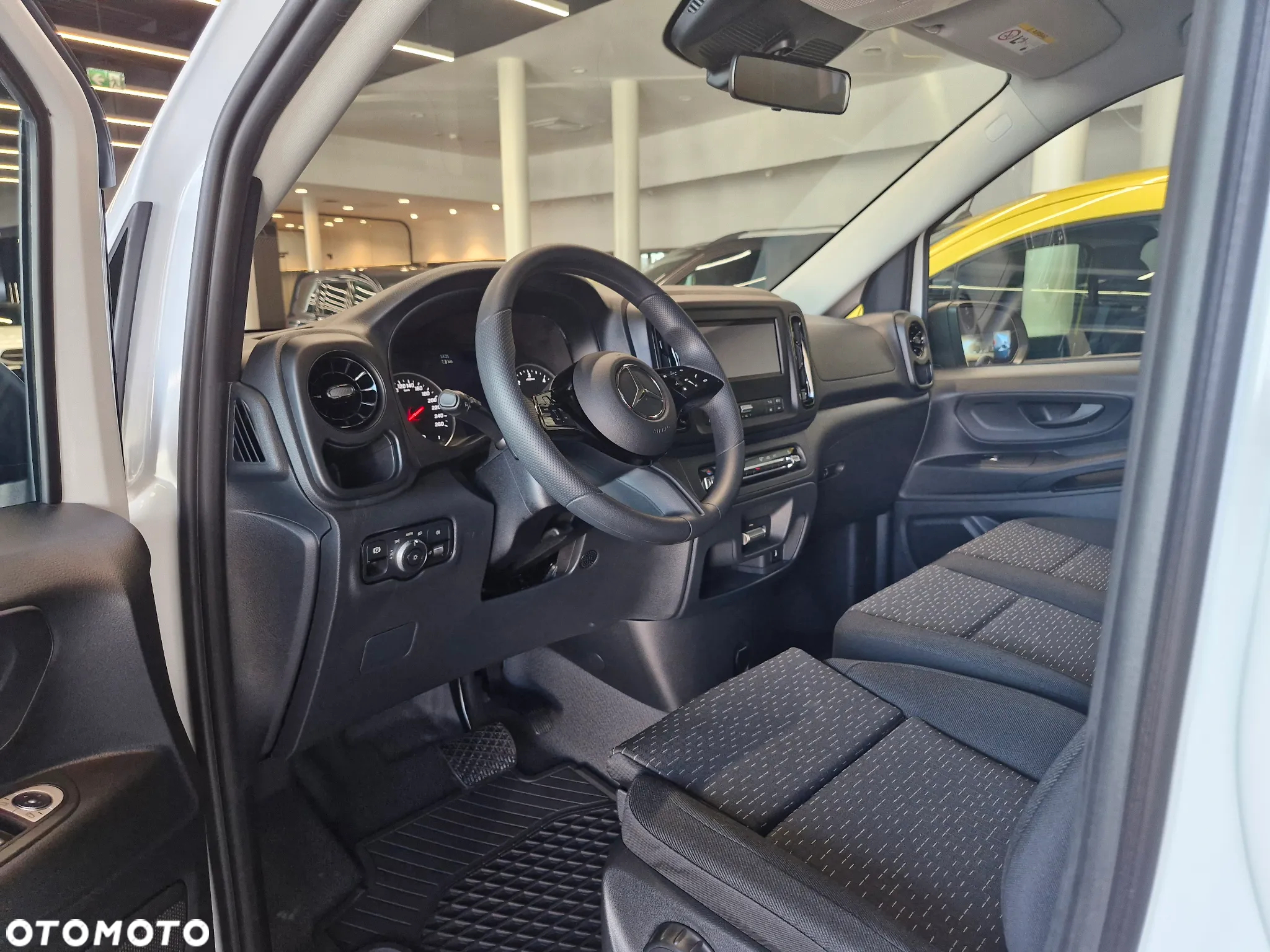Mercedes-Benz Vito - 15
