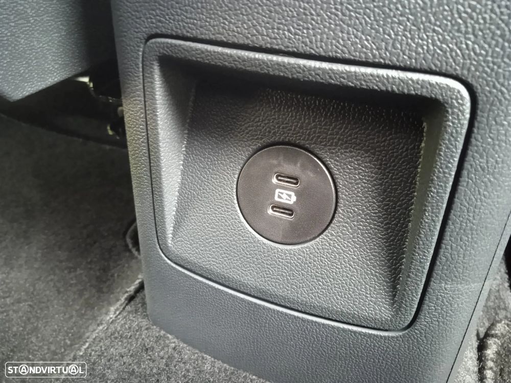 Ford Tourneo Courier 1.0 EcoBoost Active - 36