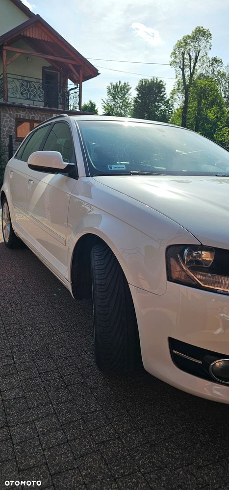Audi A3 Sportback 1.6 TDI DPF Attraction - 8