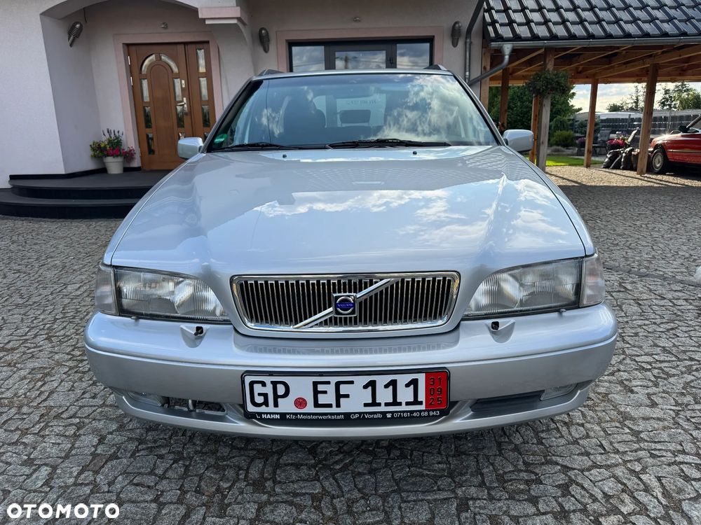 Volvo V70 2.4 T - 2