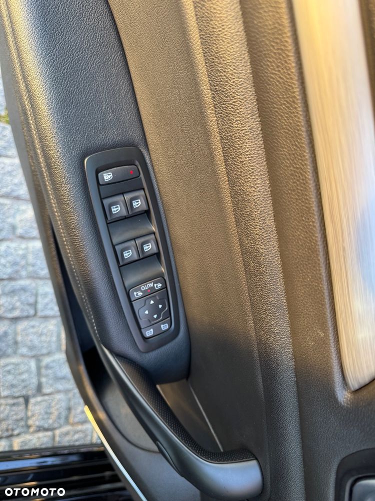 Renault Megane 1.5 Blue dCi Intens - 25