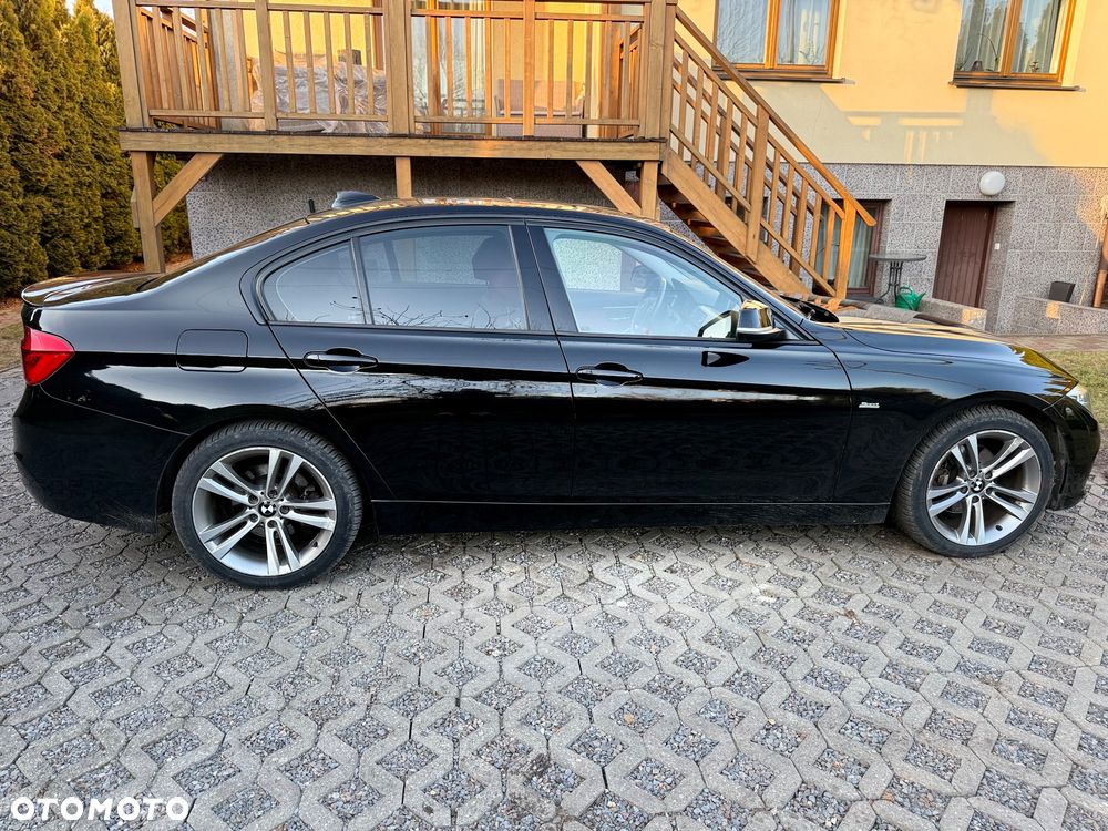 BMW Seria 3 320i Sport Line - 8