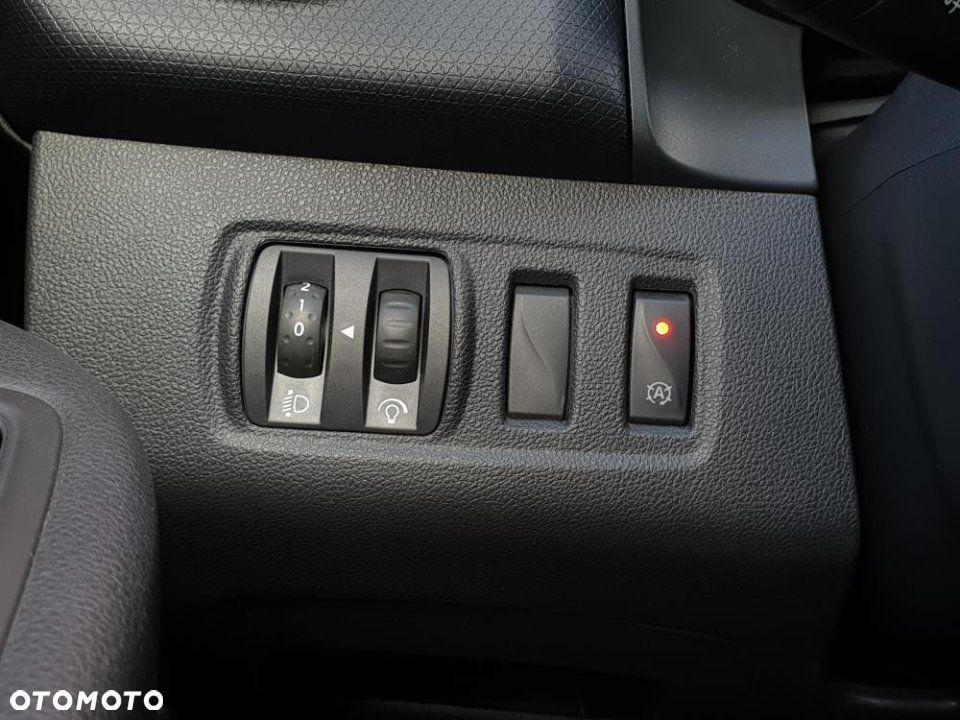 Renault Clio - 19