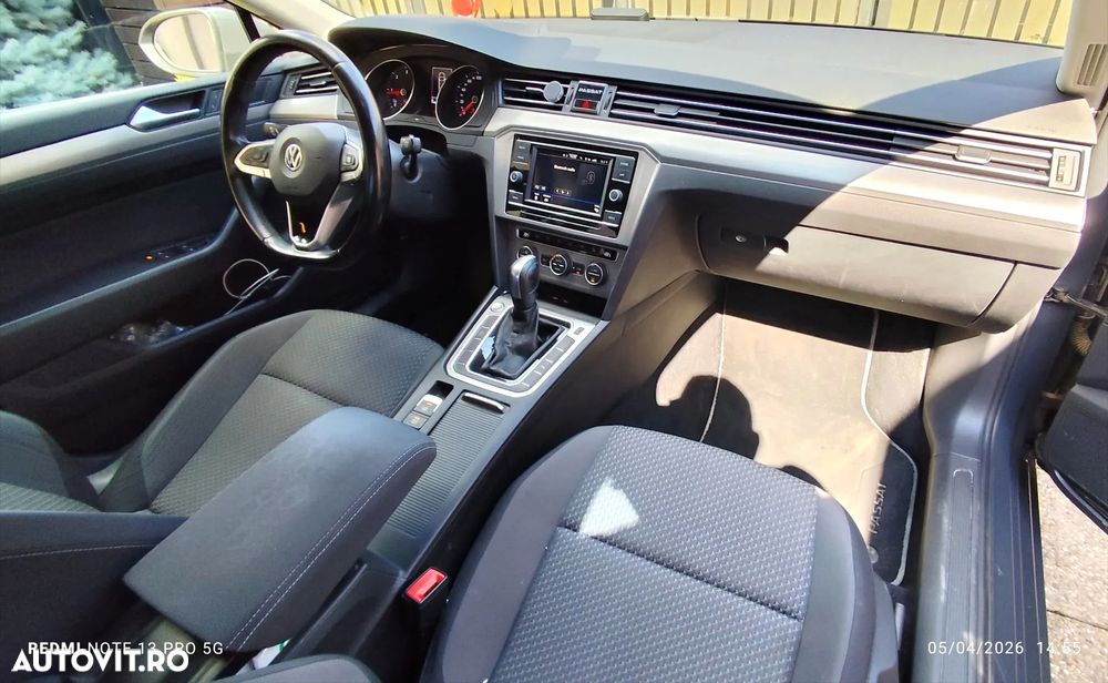 Volkswagen Passat 2.0 TDI DSG Comfortline - 4