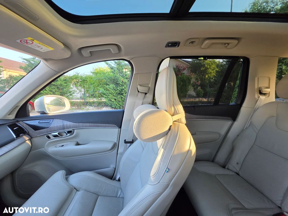 VOLVO XC90 2022 — imagine 8