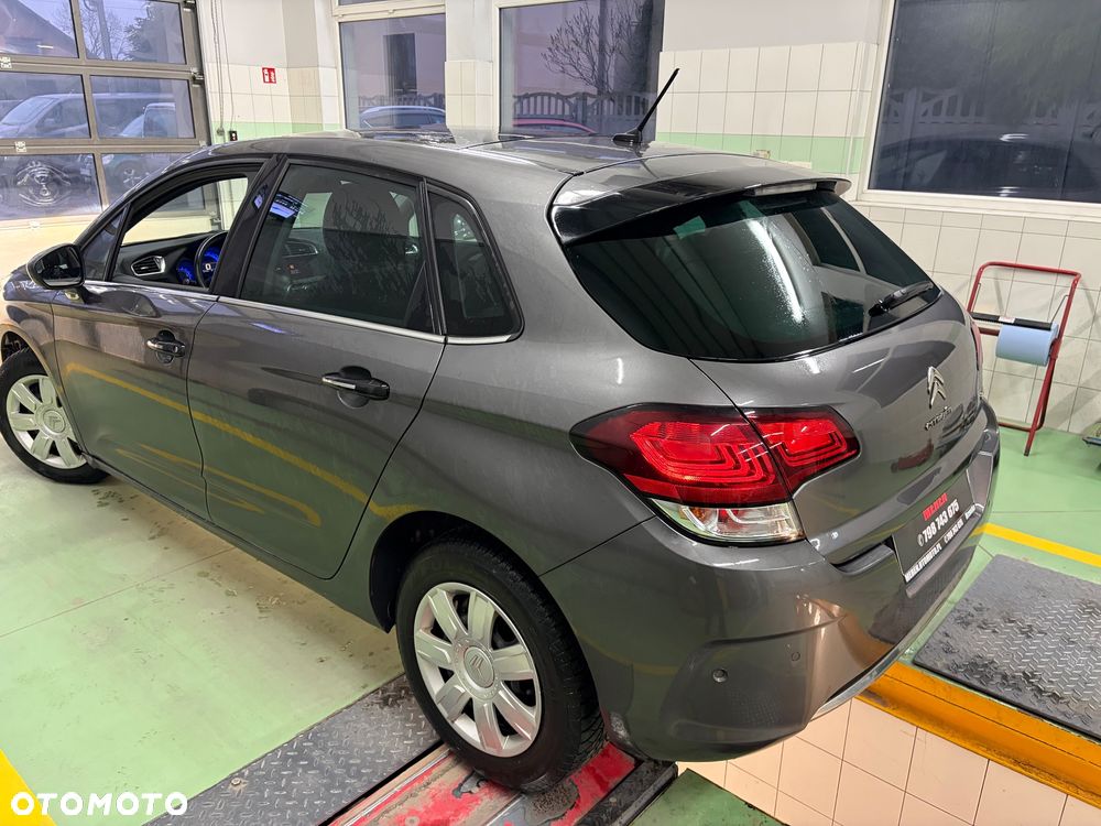 Citroën C4 PureTech e-THP 130 Business Class - 15