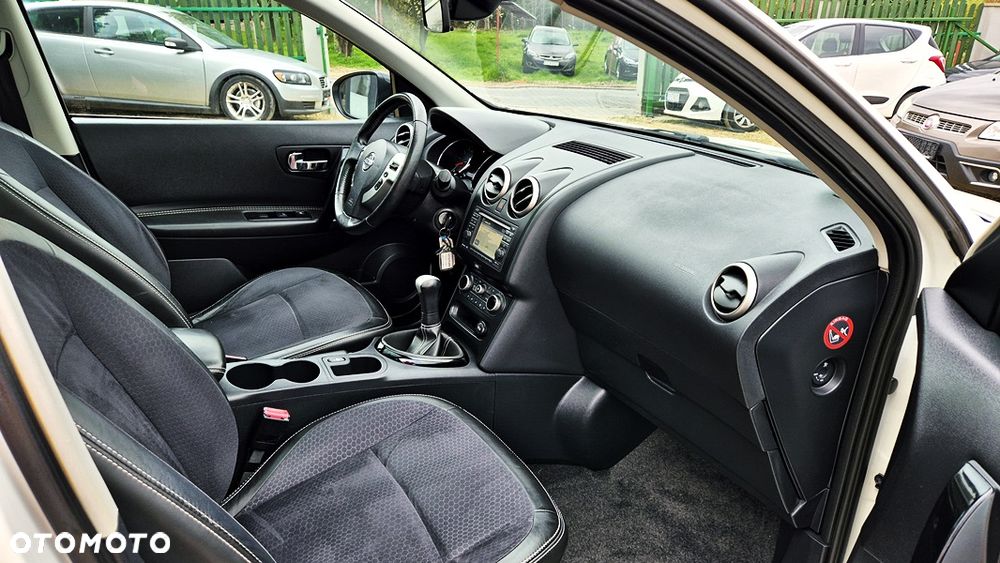 Nissan Qashqai 1.6 Tekna - 34