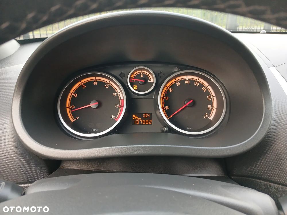 Opel Corsa - 27