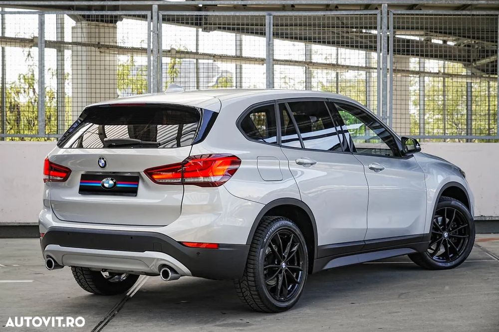 BMW X1 xDrive18d Aut. Sport Line - 4