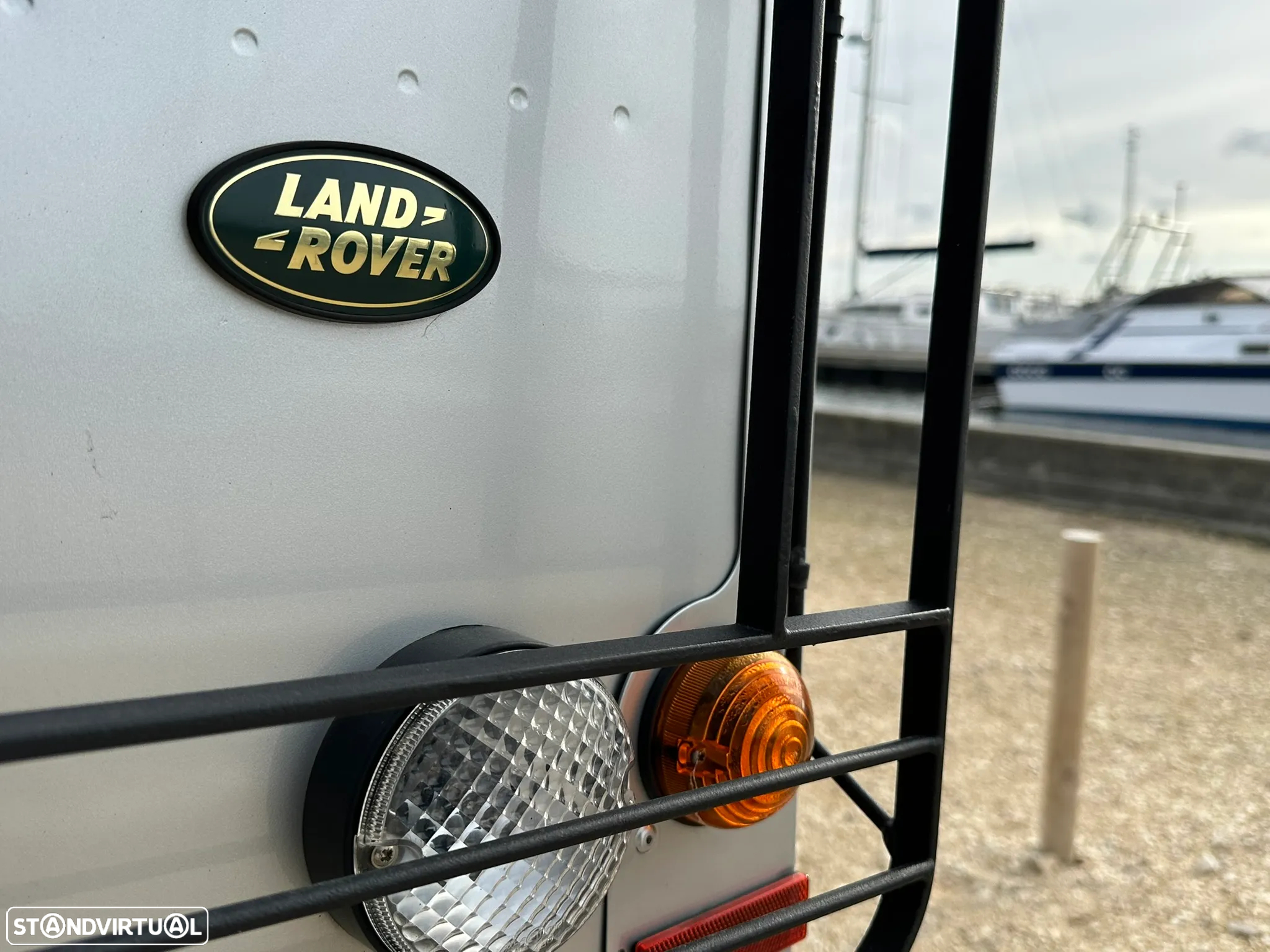 Land Rover Defender 90 SW 2.5 Td5 SE - 15