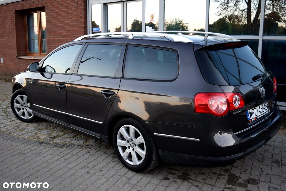 Volkswagen Passat 2.0 TDI DPF Highline - 4
