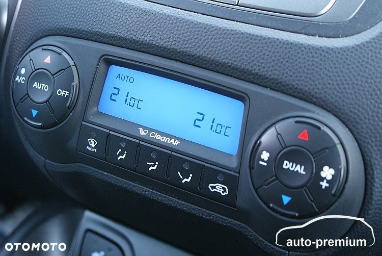 Hyundai ix35 1.6 2WD Fifa World Cup Edition - 15