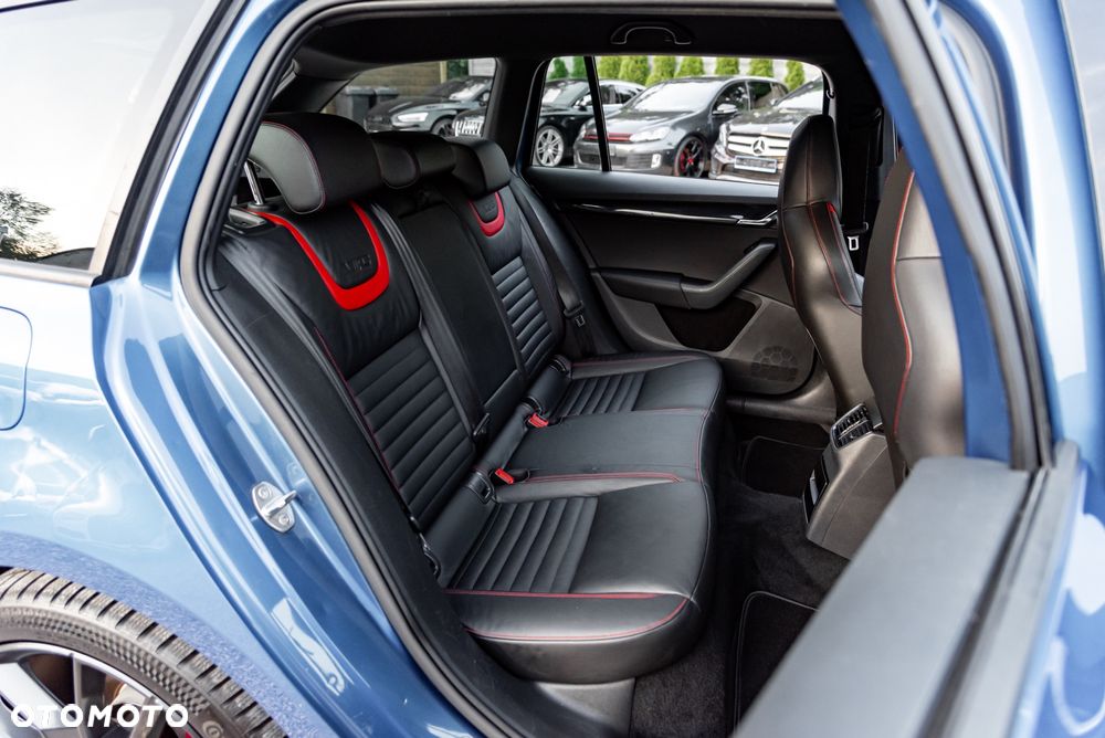 Skoda Octavia 2.0 TDI 4x4 RS DSG - 22
