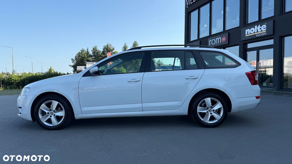 Skoda Octavia 1.6 TDI Ambition DSG - 3