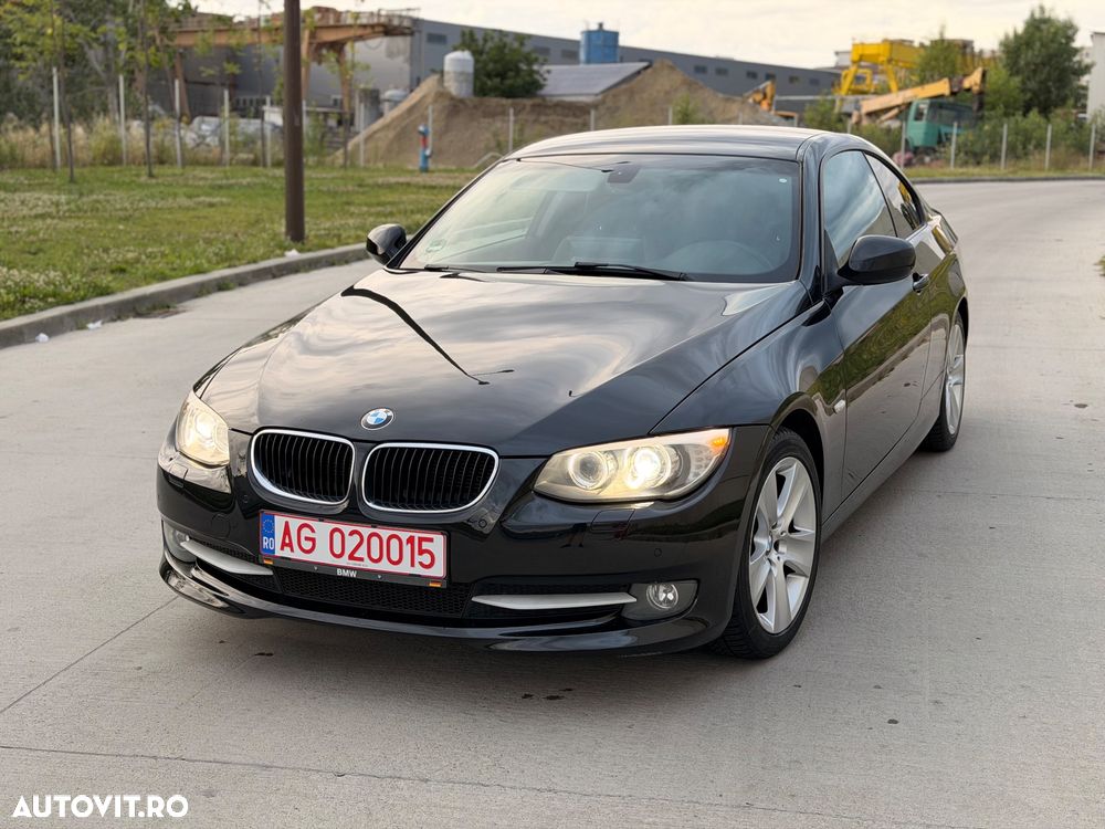 BMW Seria 3 320d M Sport Edition - 11