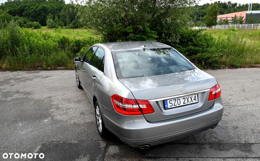 Mercedes-Benz Klasa E - 16