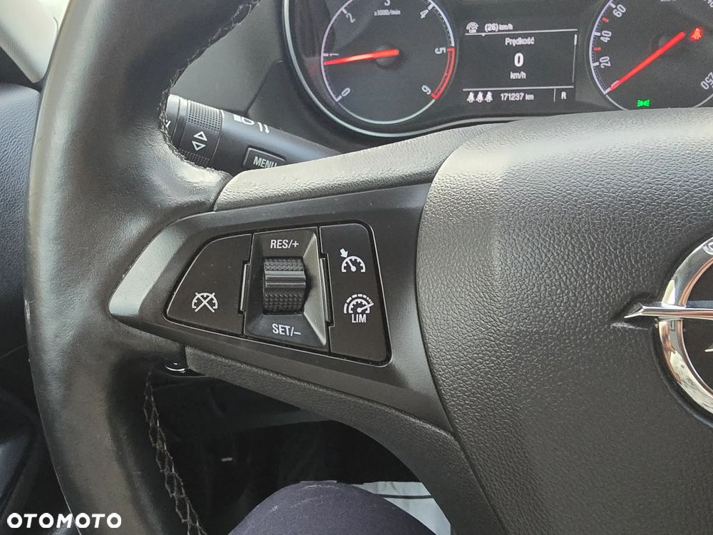 Opel Zafira Tourer 2.0 CDTI Automatik Innovation - 32