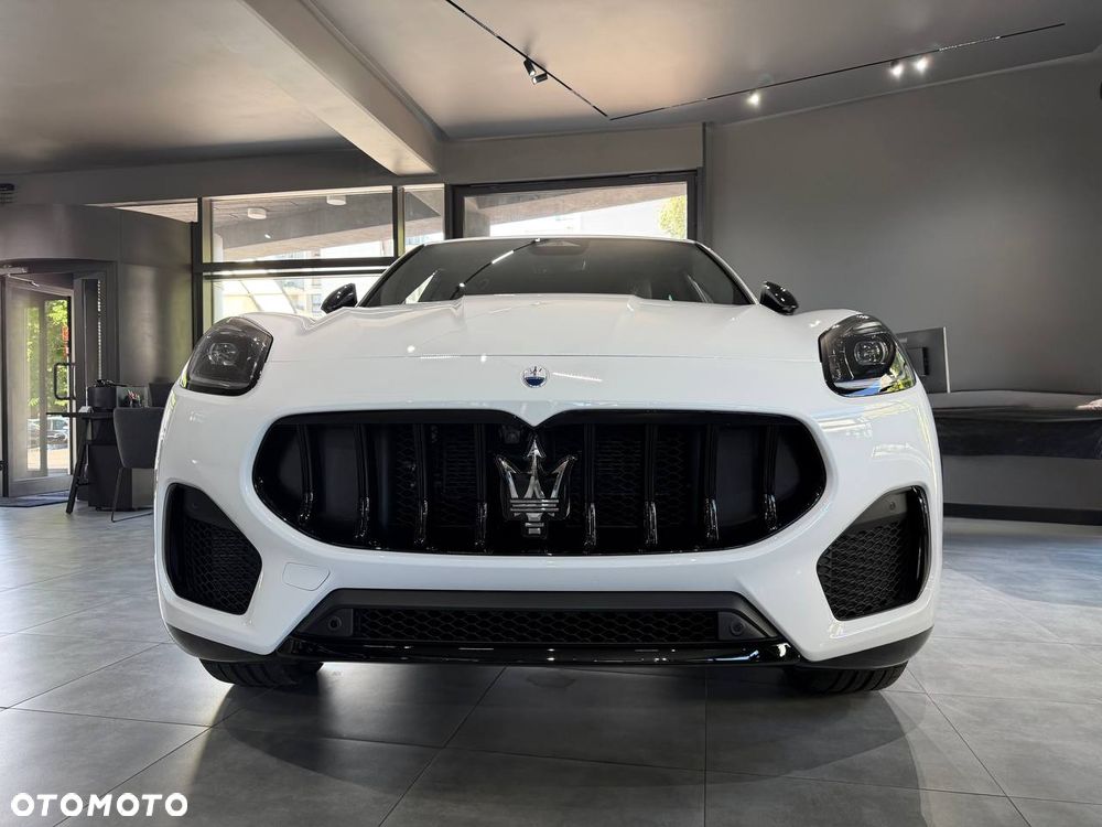 Maserati Grecale mHEV Modena - 4