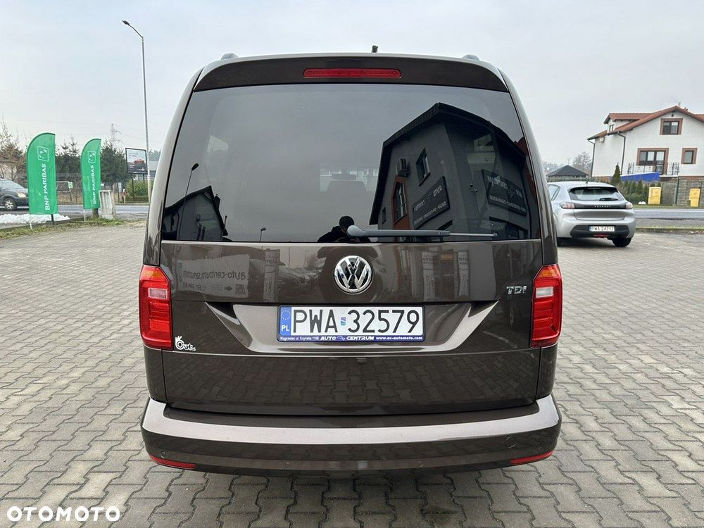 Volkswagen Caddy Maxi 2.0 TDI Comfortline DSG - 6