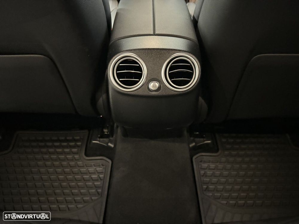 Mercedes-Benz GLC 300 de Coupé 4Matic - 58