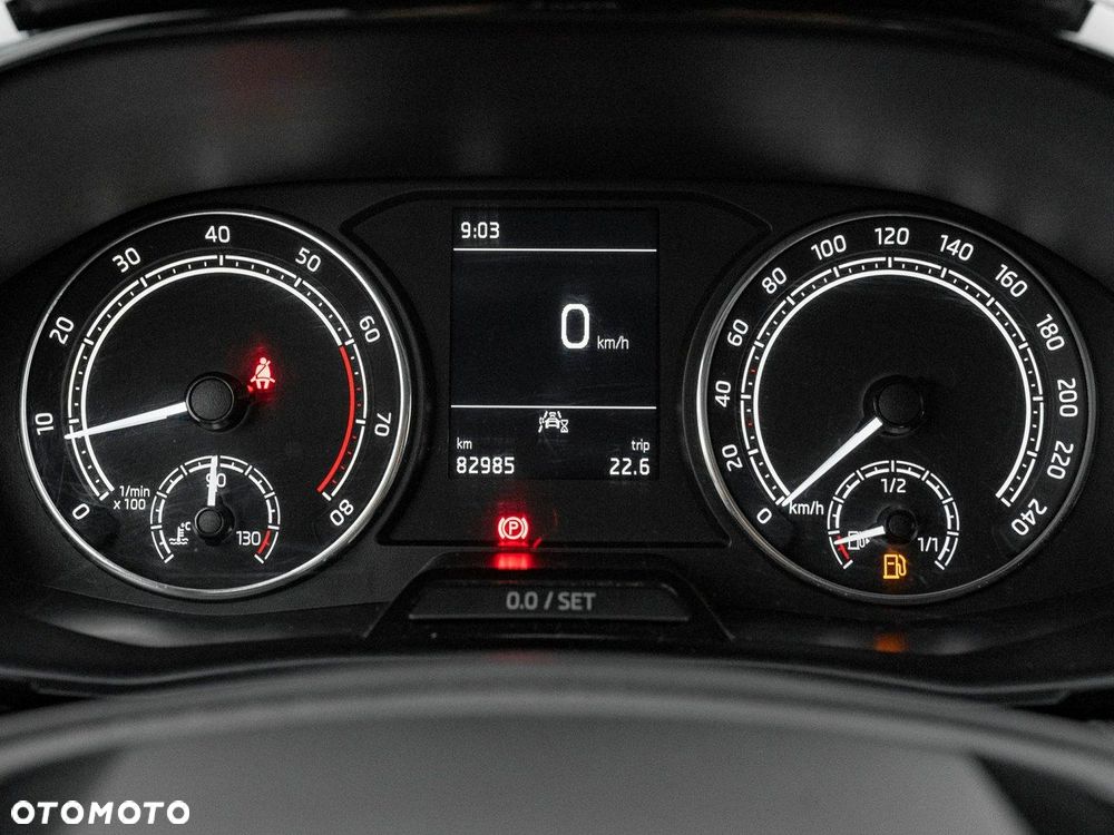 Skoda Fabia 1.0 Ambition - 14