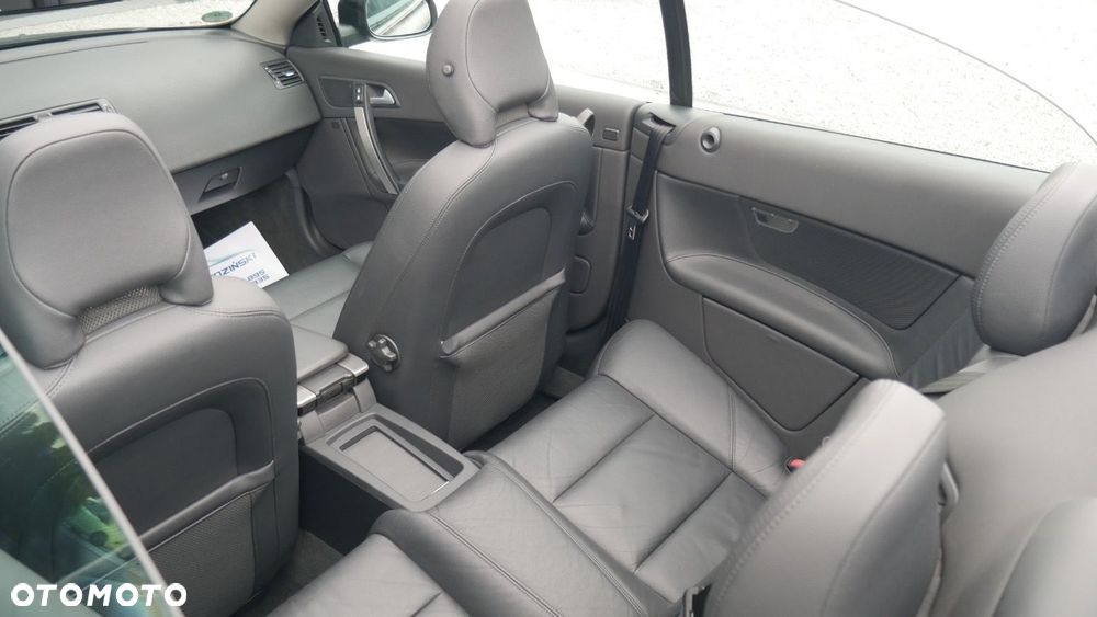 Volvo C70 - 11