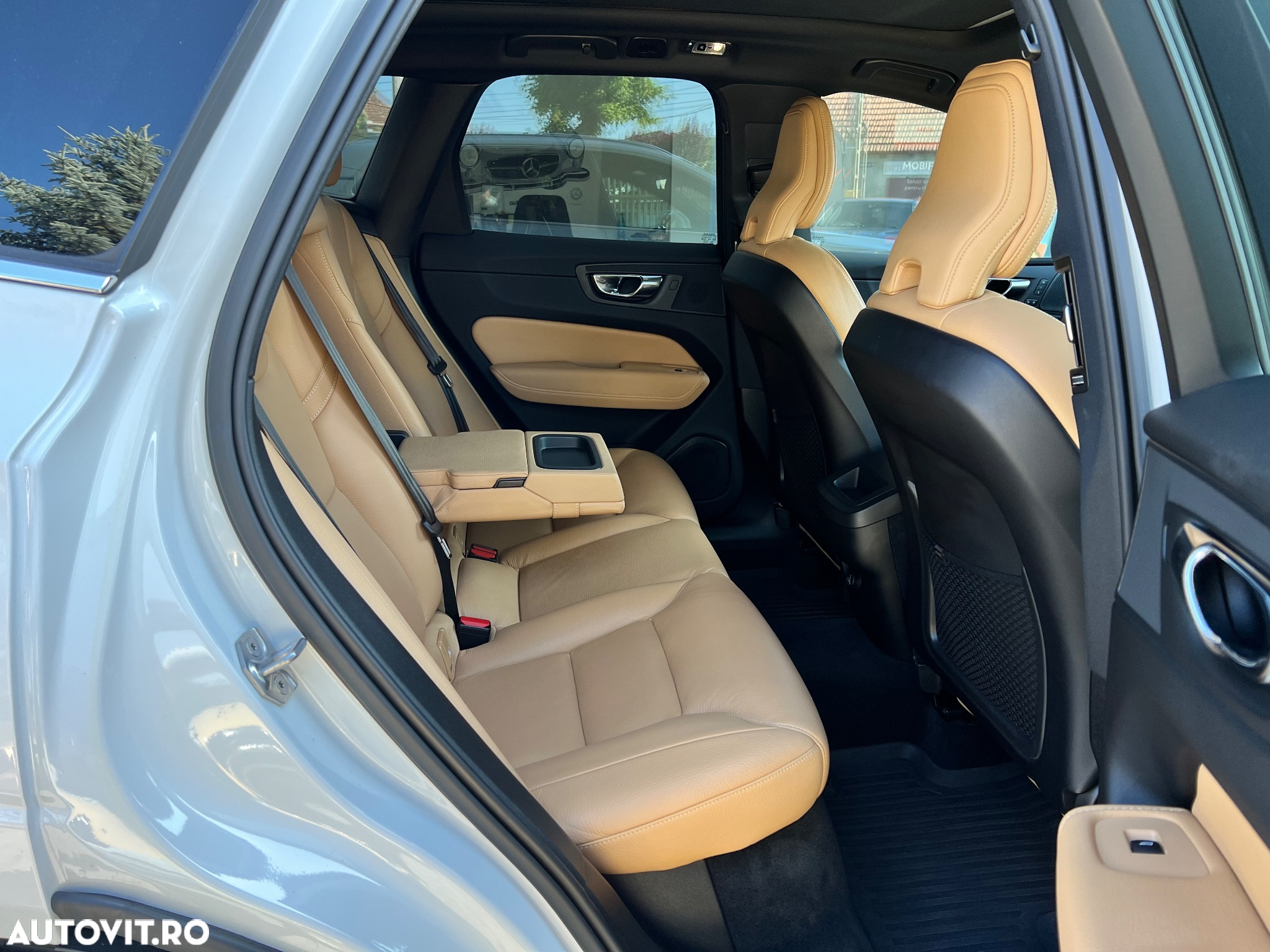 Volvo XC 60 D5 AWD Inscription - 13