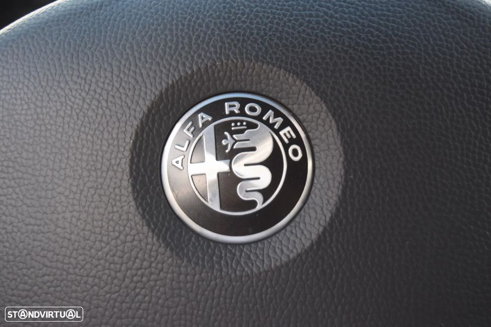 Alfa Romeo Giulietta 1.6 JTDm Distinctive 57X - 30