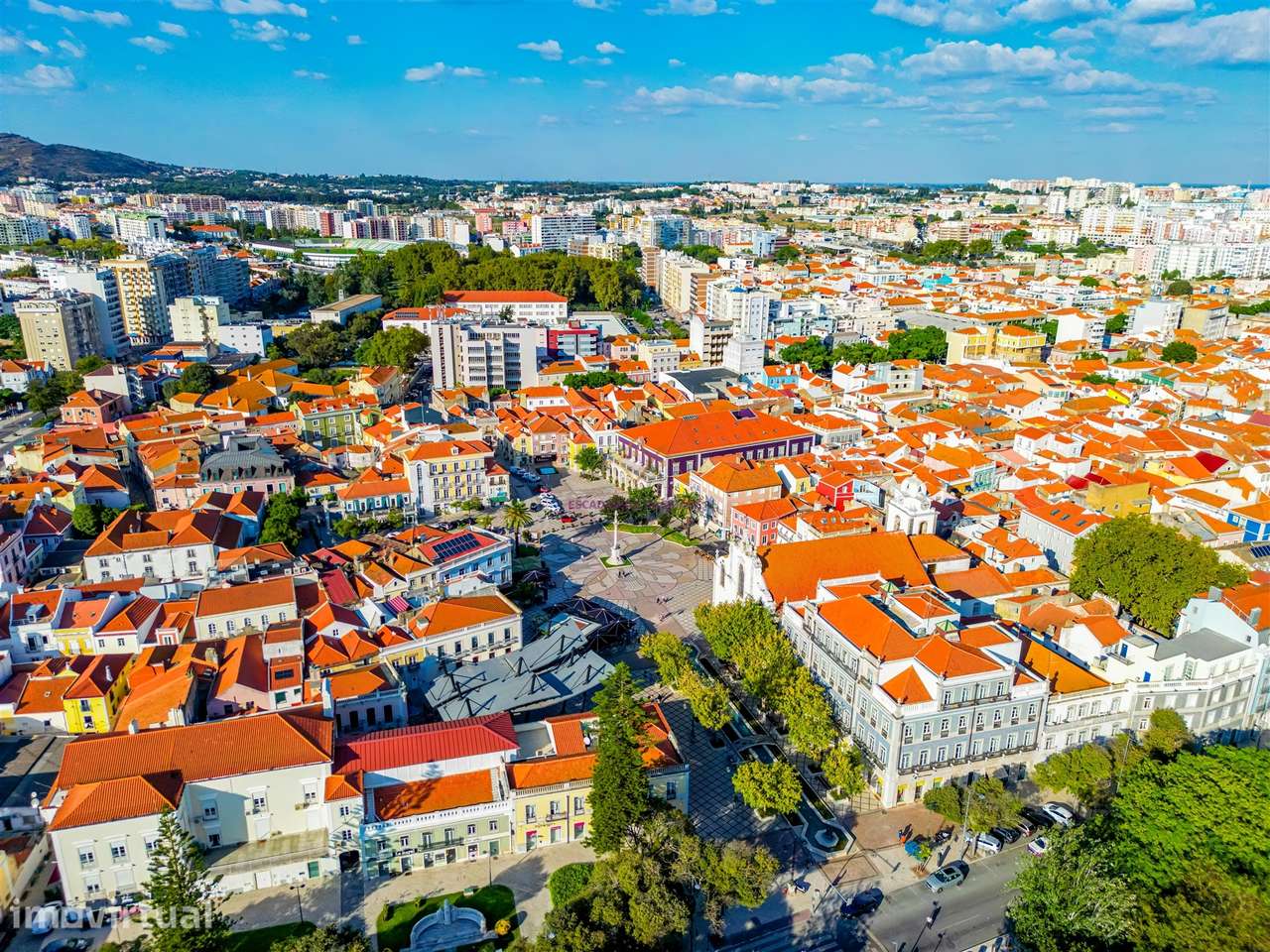 Loja para Arrendamento na Praça do Bocage em Setúbal - Grande imagem: 4/27