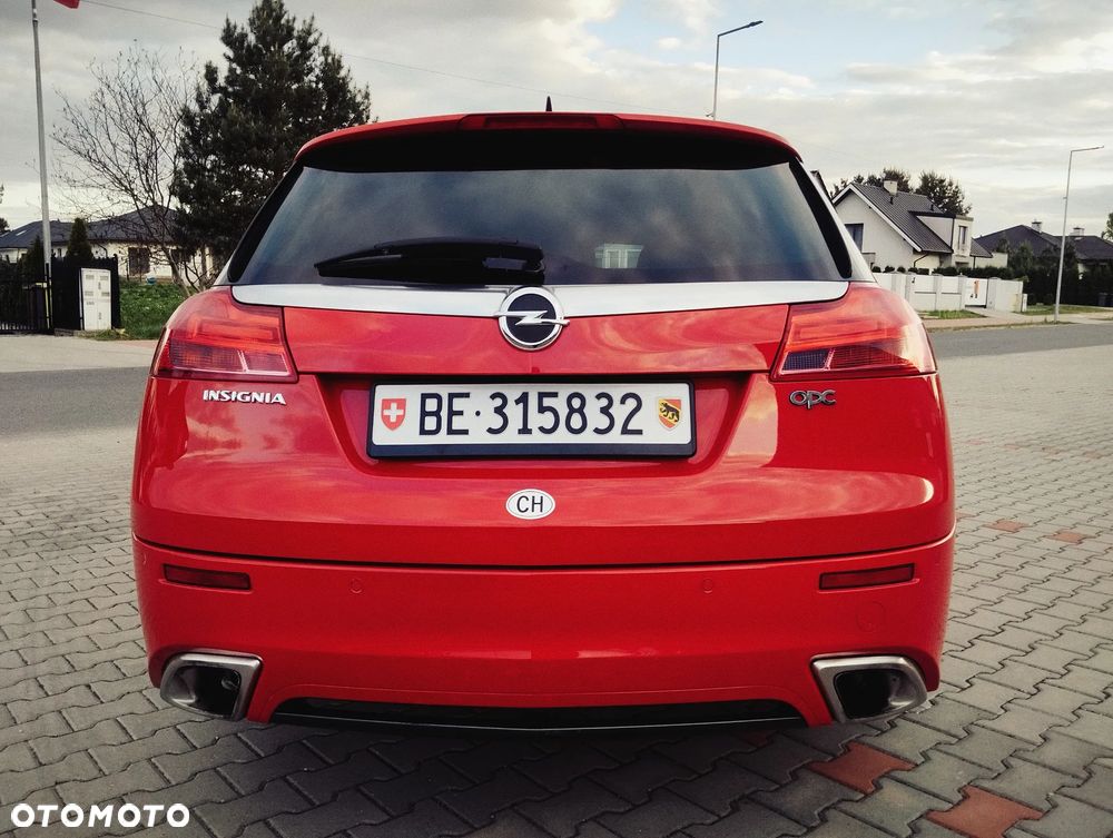 Opel Insignia 2.8 V6 Turbo 4x4 Sports Tourer OPC - 3