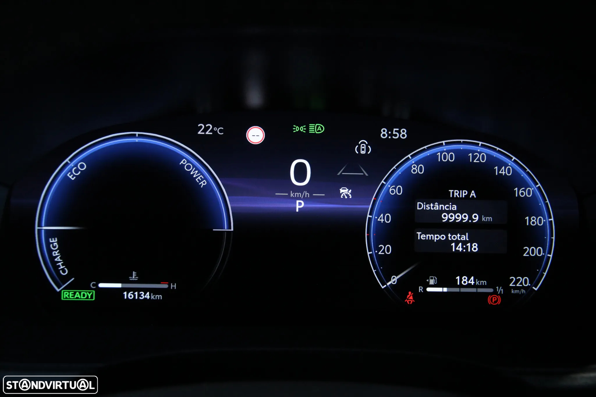 Toyota Yaris Cross 1.5 HDF Luxury - 30