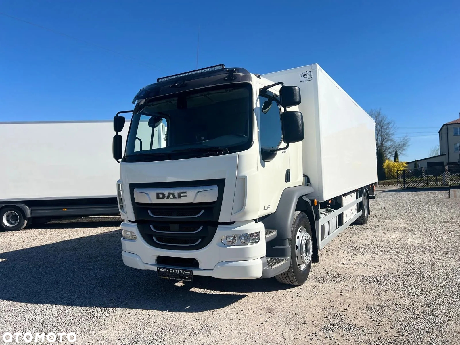 DAF LF 290 / Chłodnia / Euro 6 / Winda / - 18