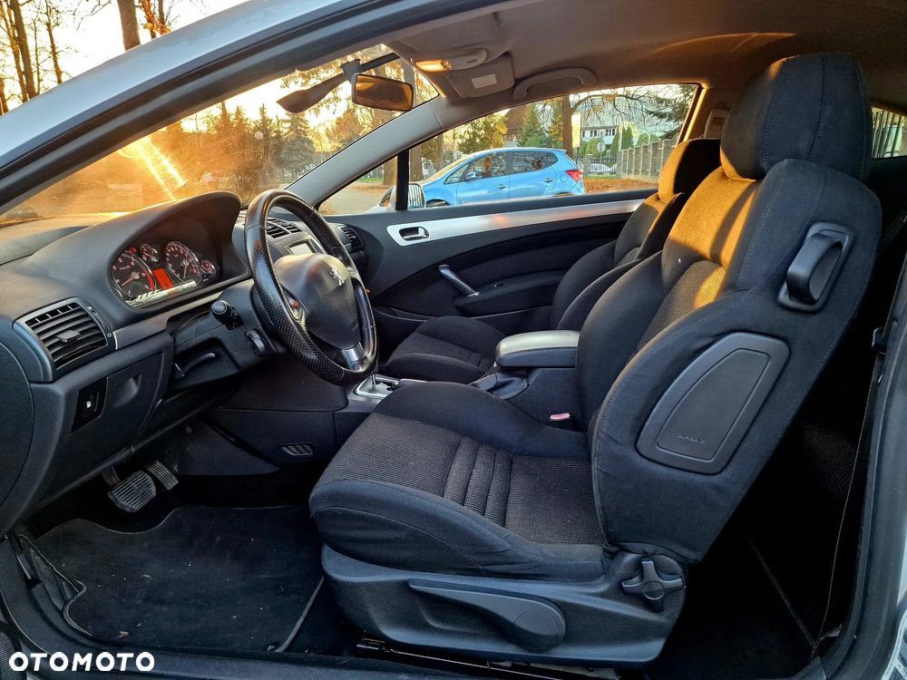 Peugeot 407 V6 HDi FAP 205 Sport - 22
