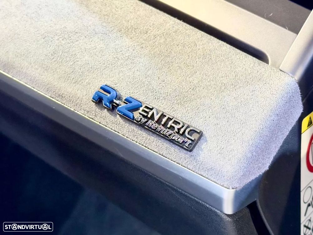 Tesla Model 3 Performance Dual Motor AWD - 27