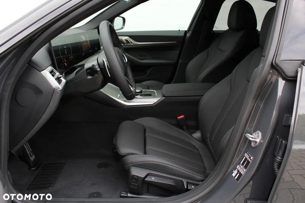 BMW Seria 4 420d xDrive mHEV M Sport - 13