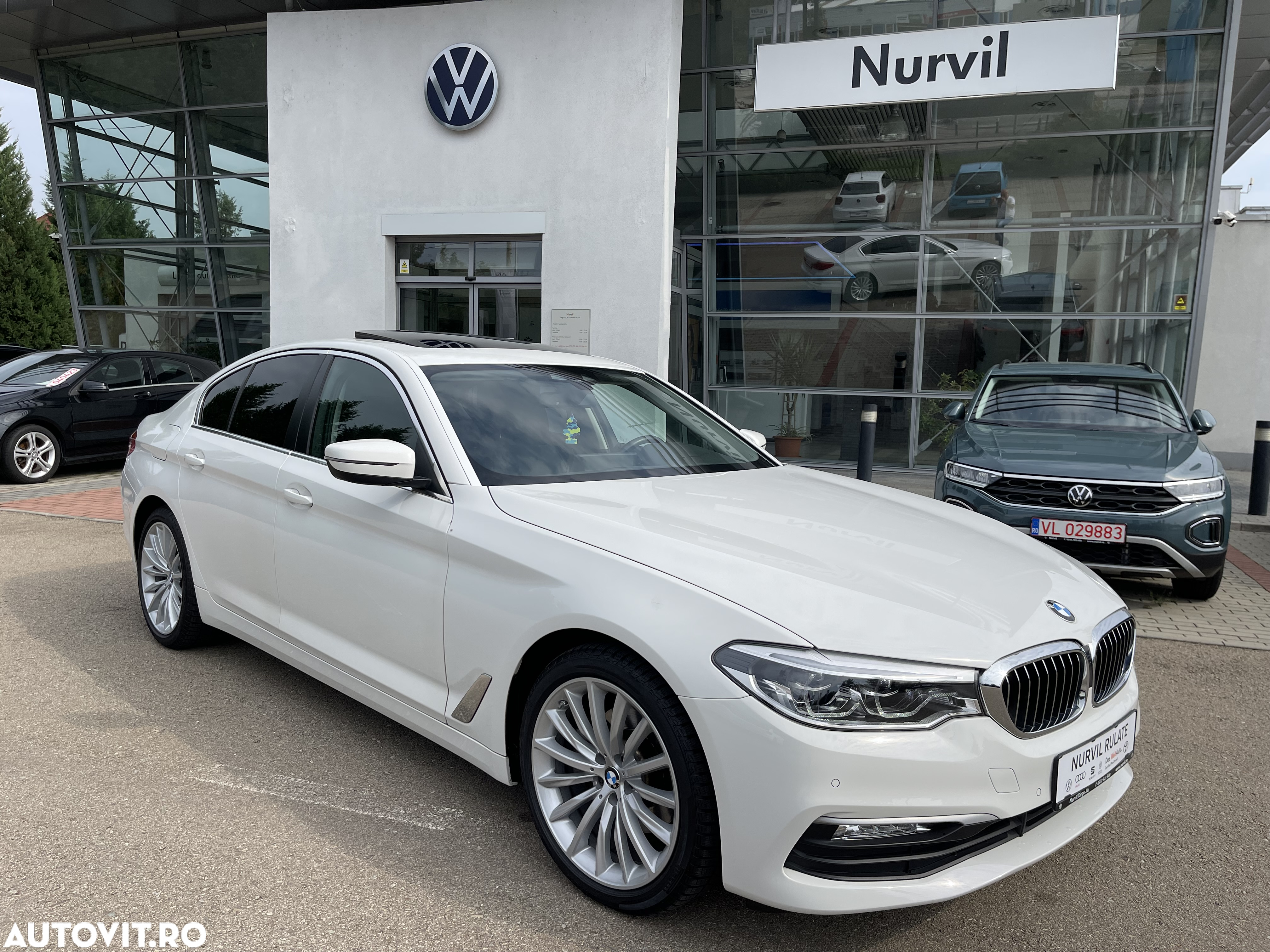BMW Seria 5 520d AT - 6