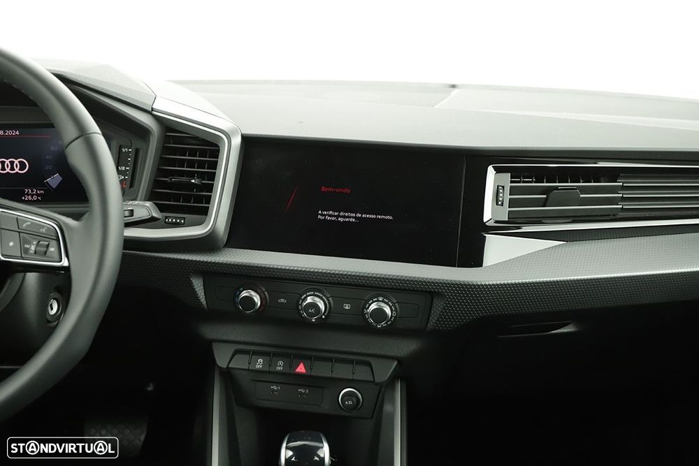 Audi A1 Sportback 30 TFSI Advanced S tronic - 9