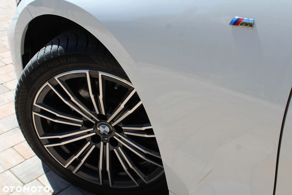 BMW Seria 3 320i M Sport sport - 11