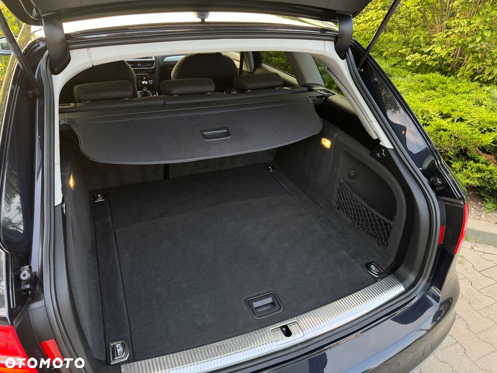 Audi A4 Avant 2.0 TDI DPF S line Sportpaket - 39