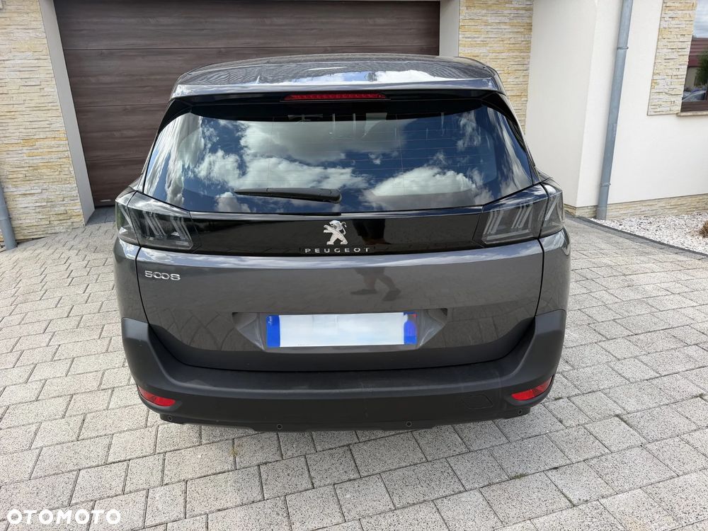 Peugeot 5008 - 7