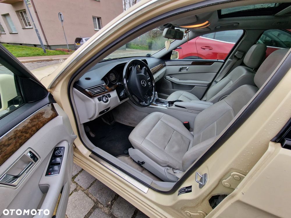 Mercedes-Benz Klasa E - 6