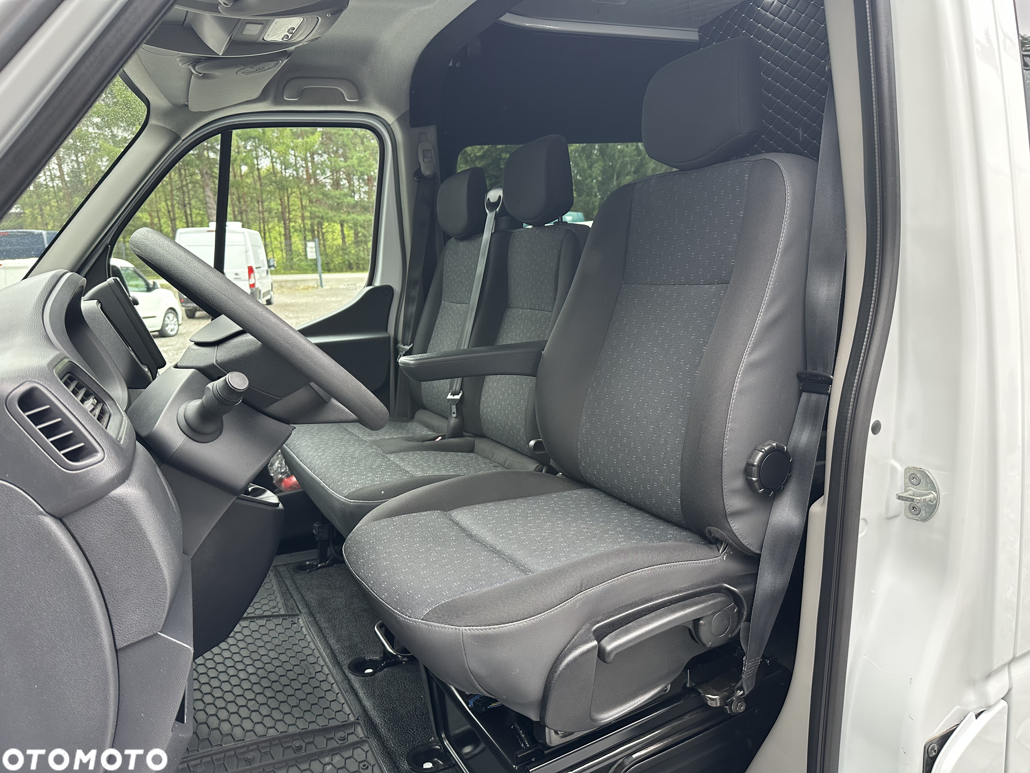 Renault MASTER L4H2 / Brygadowy 7 osób / HAK 3500kg! / Salon PL / Stan Jak Nowy / Najbogatsze wyposażenie / MAXI / Koła bliźniacze / Nowe opony / FV23% - 22