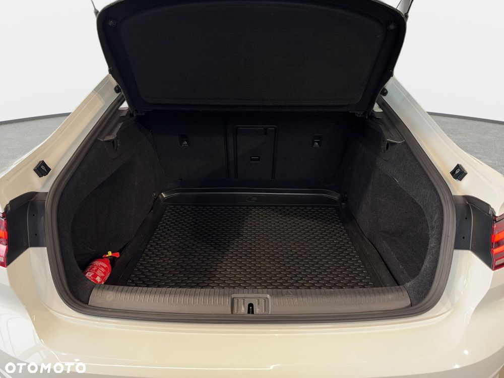 Volkswagen Arteon - 15